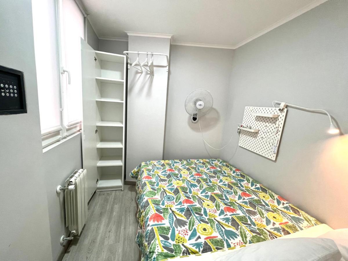 Camp Nou, Europa Fira - Modern Two-Bedroom Apartment With Heating 오스피탈레트 데 요브레가트 외부 사진