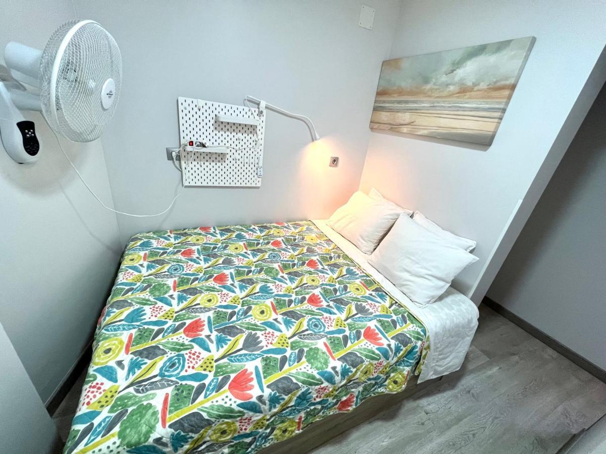 Camp Nou, Europa Fira - Modern Two-Bedroom Apartment With Heating 오스피탈레트 데 요브레가트 외부 사진