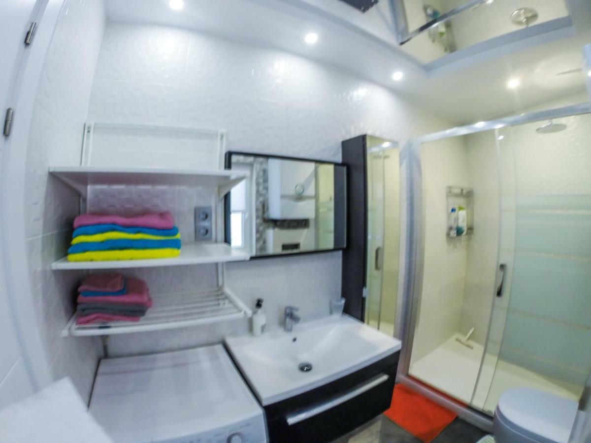 Camp Nou, Europa Fira - Modern Two-Bedroom Apartment With Heating 오스피탈레트 데 요브레가트 외부 사진